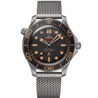 Omega 007*** Edition Seamaster Diver 300M 42 mm, titan på titan 210.90.42.20.01.001