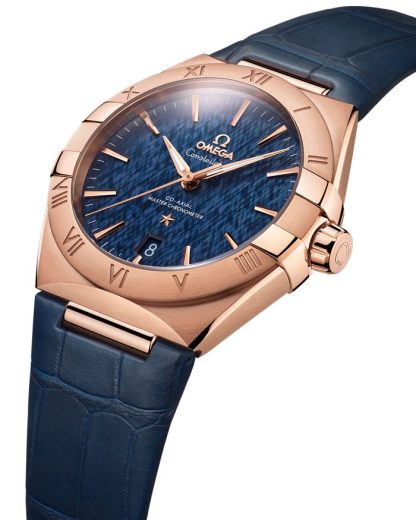 Omega Constellation 39 mm, Sedna™-guld på läderarmband 131.53.39.20.03.001 - Bild 3