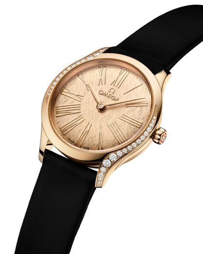 Omega De Ville Mini Trésor 26 mm, Moonshine™ guld på tygband 428.57.26.60.99.001 - Bild 3