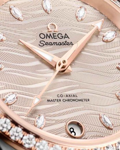 Omega Seamaster Aqua Terra 150M 34 mm, stål - Sedna™ guld på läderrem 220.28.34.20.59.001 - Bild 3