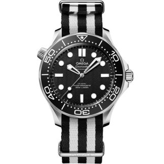 Omega Seamaster Diver 300M 42 mm, stål på NATO-band 210.32.42.20.01.005