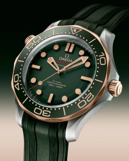 Omega Seamaster Diver 300M 42 mm, titan - Bronsguld på gummiband 210.92.42.20.10.001 - Bild 4