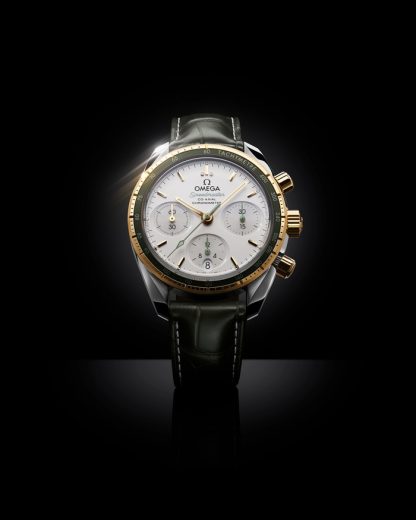 Omega Speedmaster 38 38 mm, stål - gult guld på läderrem 324.23.38.50.02.001 - Bild 4