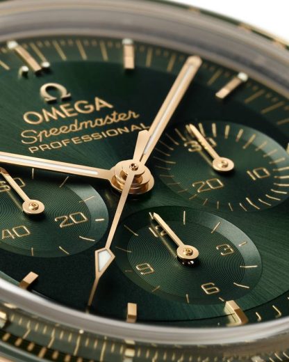 Omega Speedmaster Moonwatch Professional 42 mm, Moonshine™-guld på Moonshine™-guld 310.60.42.50.10.001 - Bild 3