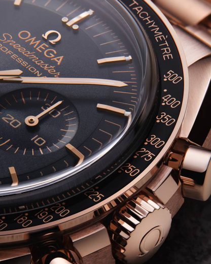 Omega Speedmaster Moonwatch Professional 42 mm, Sedna™ guld på Sedna™ guld 310.60.42.50.01.001 - Bild 4